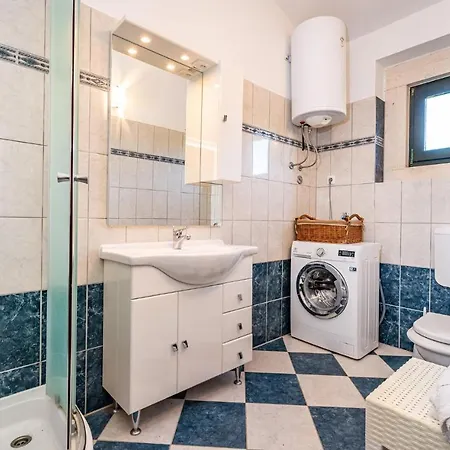 Pet Friendly In With Wifi Σπίτι διακοπών Posedarje